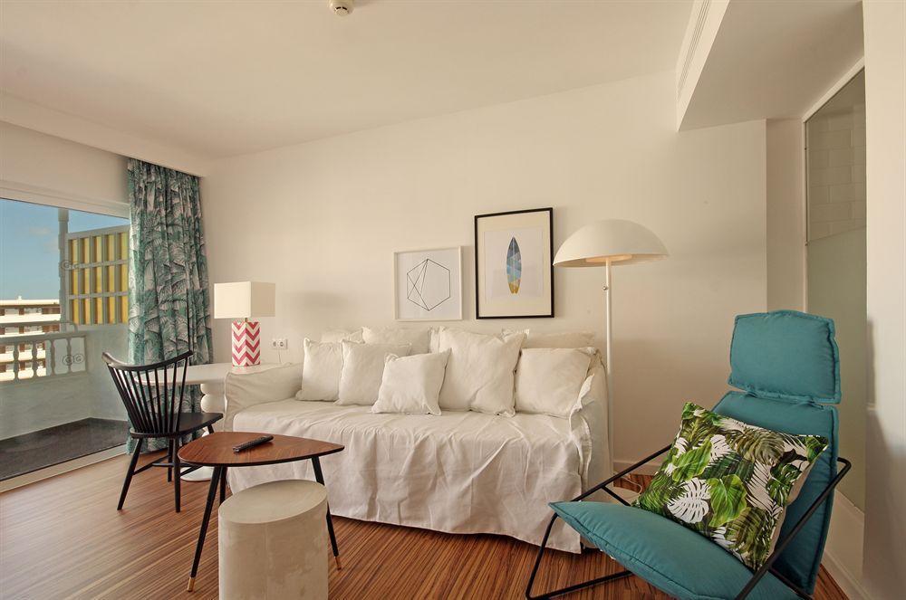 Apartamentos Casas Carmen - Adults Only 플라야 델 잉글스 외부 사진